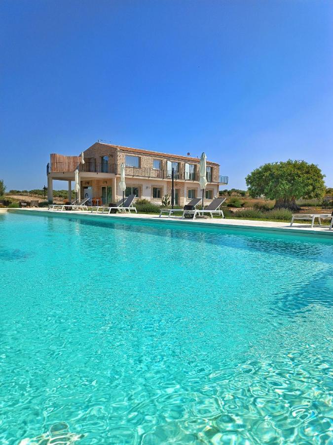 Carrua Guest House Marzamemi Bagian luar foto