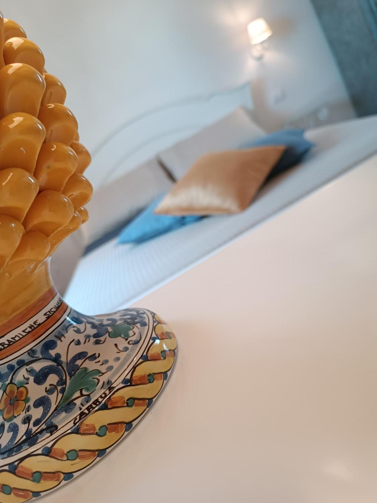 Carrua Guest House Marzamemi Bagian luar foto